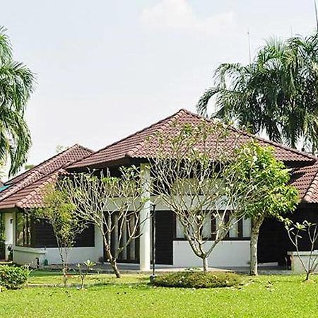 Pattaya Country Club & Resort Ban Pong  Eksteriør bilde